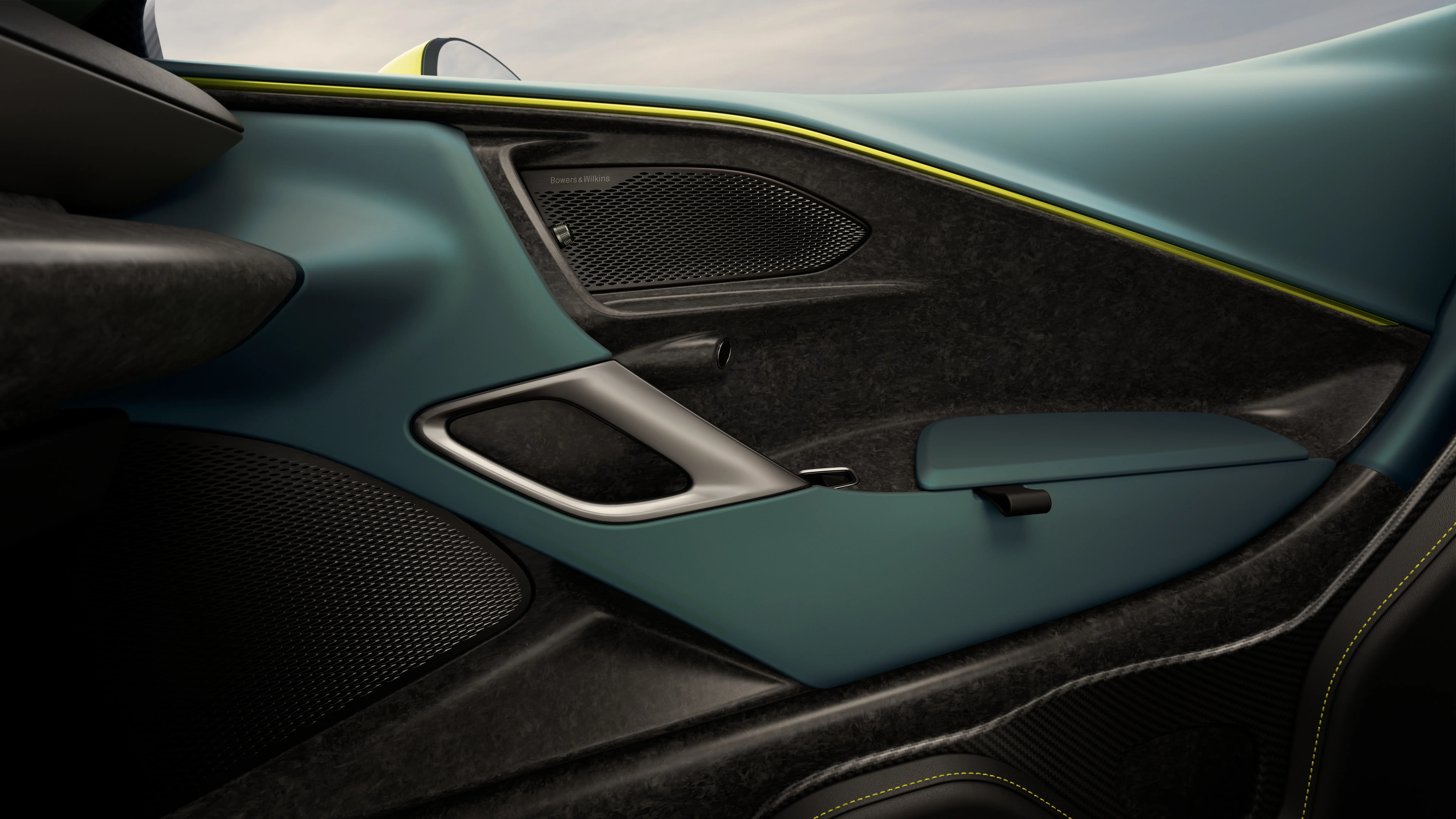 pannello interno della porta della Aston Martin Valhalla